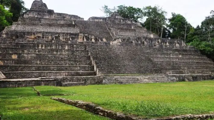 The role of climate change in the development and demise of Classic Maya civilization (300 to 1000 C.E.) remains controversial because of the absence of well-dated climate and archaeological sequences. We present a precisely dated subannual climate record for the past 2000 years from Yok Balum Cave, Belize. From comparison of this record with historical events compiled from well-dated stone monuments, we propose that anomalously high rainfall favored unprecedented population expansion and the proliferation of political centers between 440 and 660 C.E. This was followed by a drying trend between 660 and 1000 C.E. that triggered the balkanization of polities, increased warfare, and the asynchronous disintegration of polities, followed by population collapse in the context of an extended drought between 1020 and 1100 C.E.