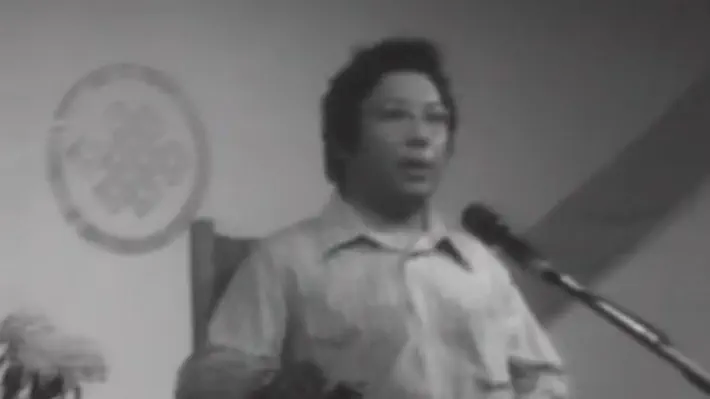In 1974 during the inaugural session of The Naropa Institute, Chögyam Trungpa presented this course on meditation.